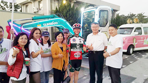 图说怪手环台净滩活动，，，，，，，智绘yp街机智能环保节能