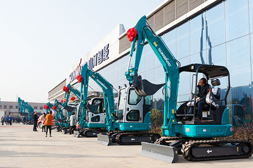 逆市可为！yp街机智能挖掘机首场展销会完善收官