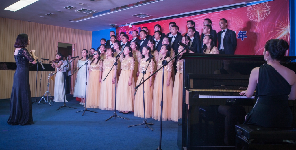 唱响yp街机之歌 共抒优美情怀——yp街机智能“双庆”合唱角逐圆满竣事