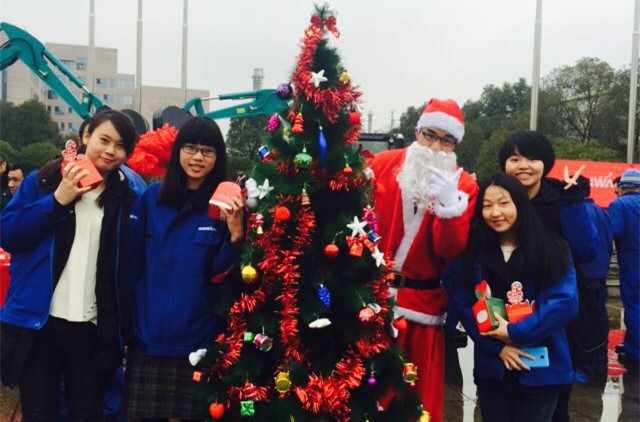 平安果驾到，，，好事要来到