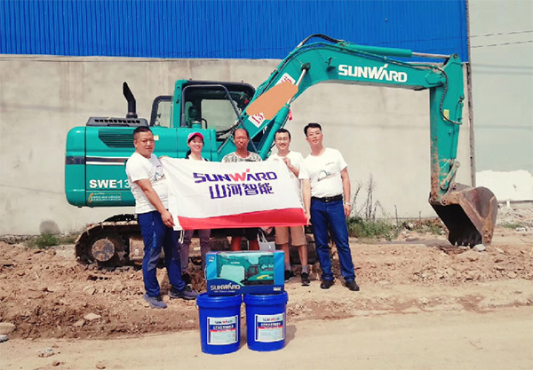 到了市场一线才知道，，，，yp街机挖机客户都是铁杆粉丝