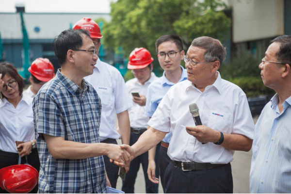 商务部相助司刘民强副司长一行调研yp街机智能