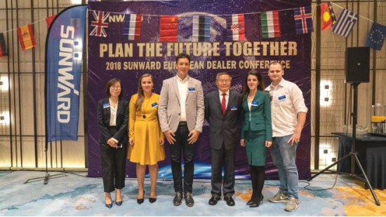 携手同谋未来，，，， yp街机智能2018欧洲署理商大会盛大召开