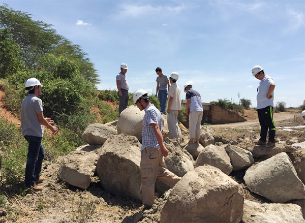 yp街机智能入岩神器在东非肯尼亚获赞，，，人好装备好