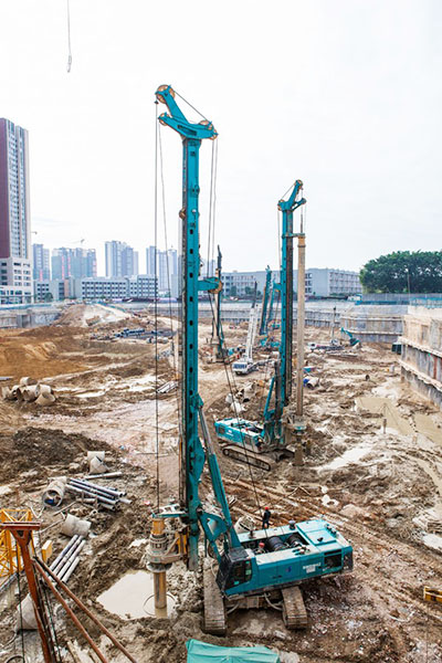 为何 SUNWARD 把持此地？？？？？来看看施工方怎么回覆