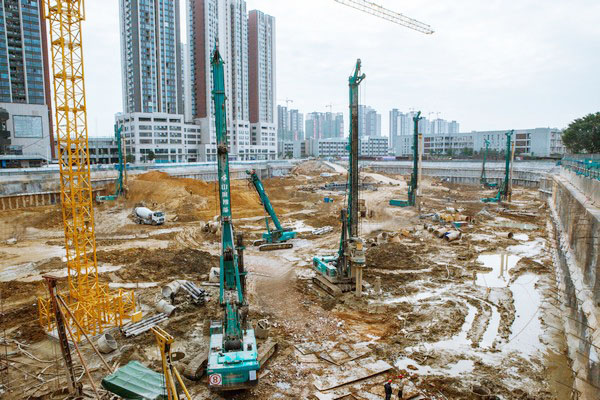 为何 SUNWARD 把持此地？？？？？来看看施工方怎么回覆