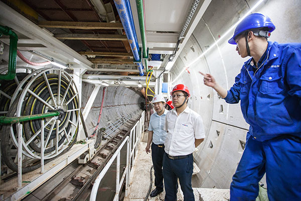 中铁yp街机盾构机双线掘进 全力攻坚长沙地铁5号线