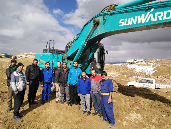 伊朗客户点赞yp街机智能全系列液压挖掘机