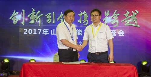 yp街机智能酷帅曾大虾，，，，，，，一大波美图带你亲临北京BICES展