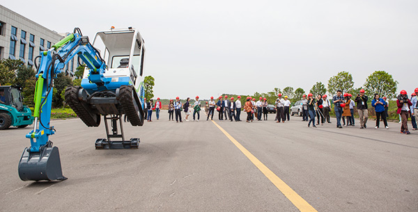 东盟十国主流媒体齐聚yp街机智能，，，，，，共话21世纪海上丝绸之路