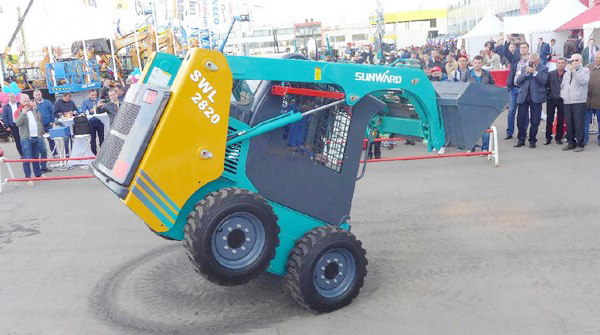 十年携手，，，，，，，，yp街机智能莫斯科宝马CTT展产品推介会圆满举行