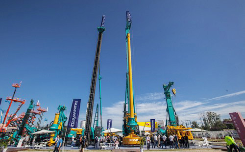 yp街机智能酷帅曾大虾，，，，，，，一大波美图带你亲临北京BICES展