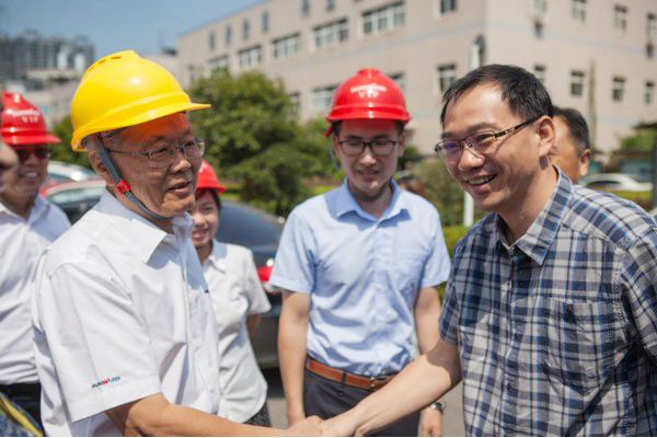 商务部相助司刘民强副司长一行调研yp街机智能