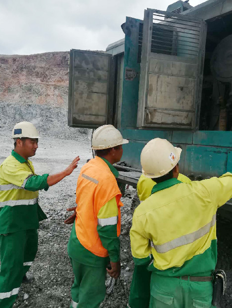 高温酷暑，，，yp街机智能凿岩装备异域扬威