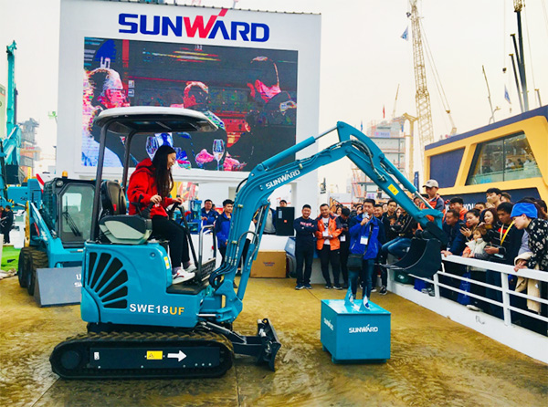 不平来战！yp街机智能展台有大礼等你拿