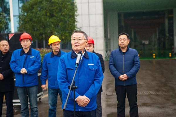 新年开门红！yp街机智能5000万装备批量发车