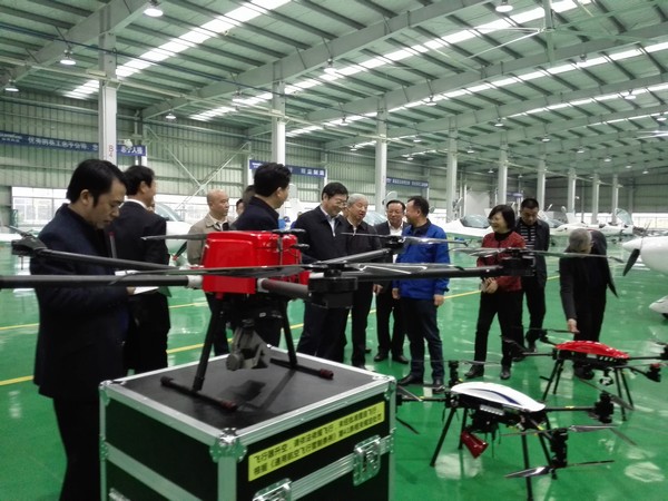 省委书记杜家毫勉励yp街机智能：做大做强航空航天工业