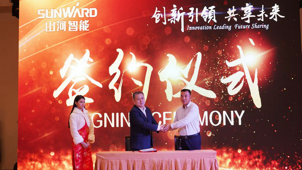 首日签单2.6亿元，，，yp街机智能立异产品引爆上海宝马展