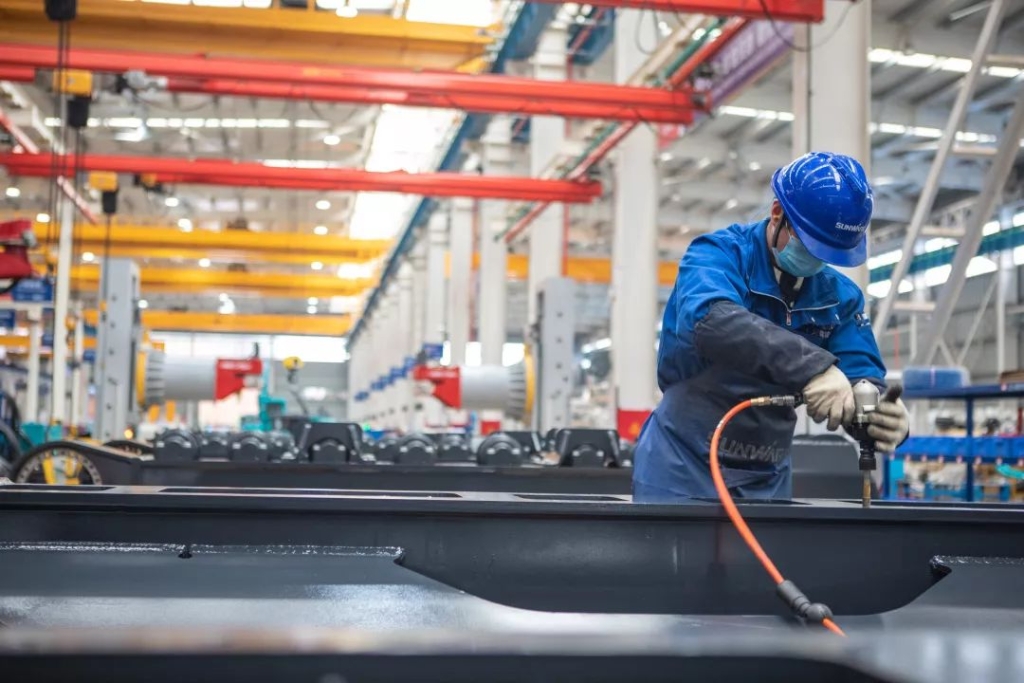 沈裕谋元宵节慰问yp街机智能一线员工