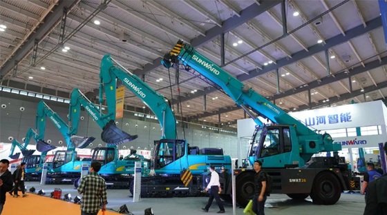 千人客户交流会，，，，，，10.5亿订单！yp街机智能二十年生长新奔腾