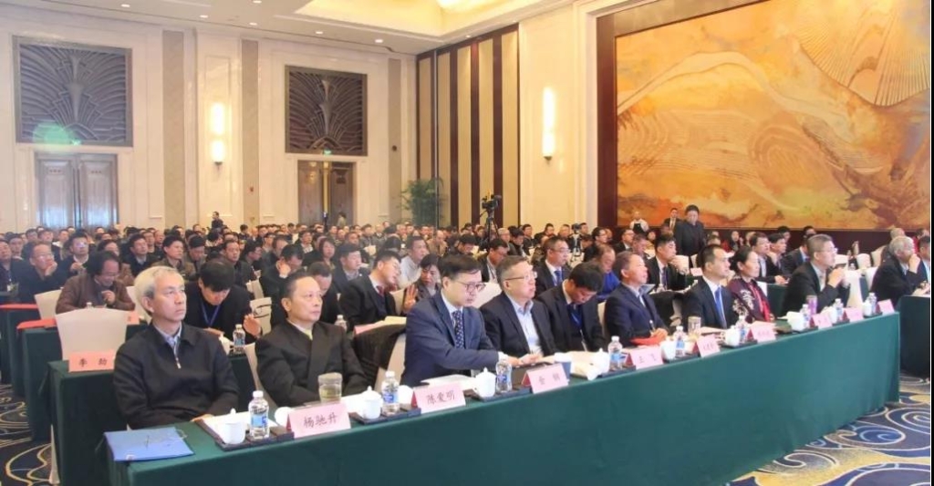 “互通与共赢”，，，，，yp街机智能朱建新受邀出席高端对话