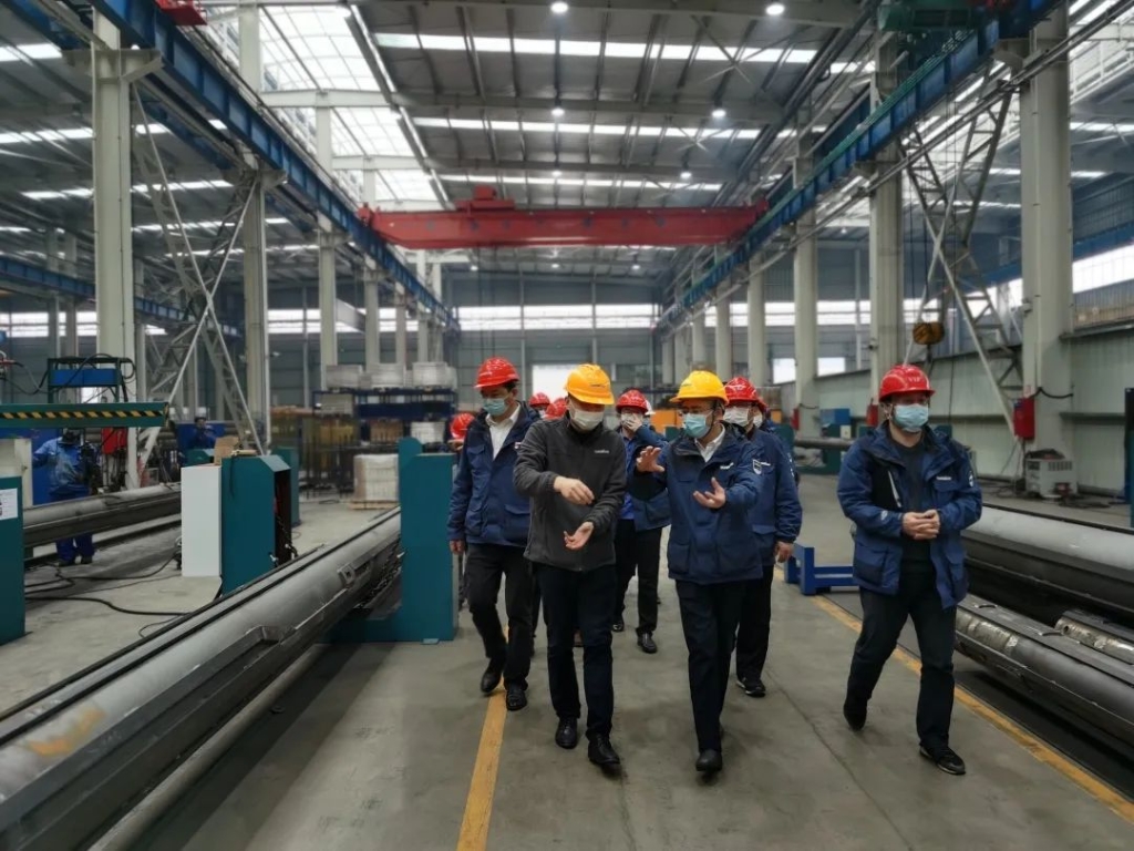 疫情未过，，，，，，，，岂可松懈？？？？？？？？总司理带队检查防疫事情