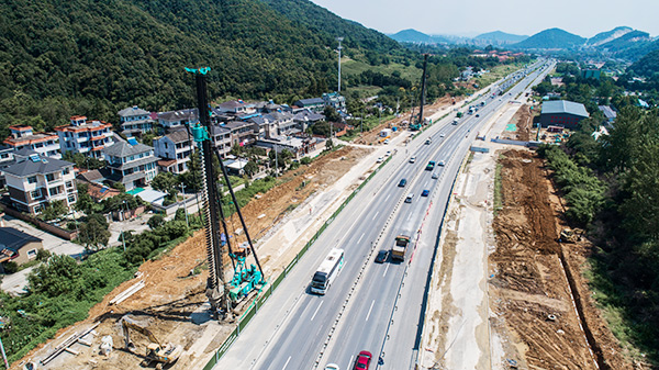 高效又环保，，，说的就是SWSD双动力头强力多功效钻机