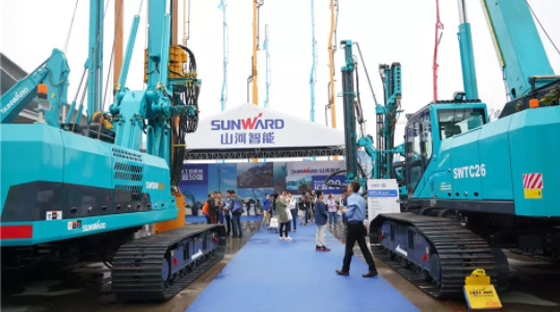 超强阵容尽显立异效果！yp街机智能闪灼长沙工程机械展