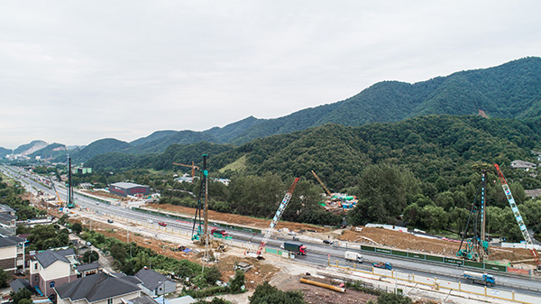 高效又环保，，，说的就是SWSD双动力头强力多功效钻机