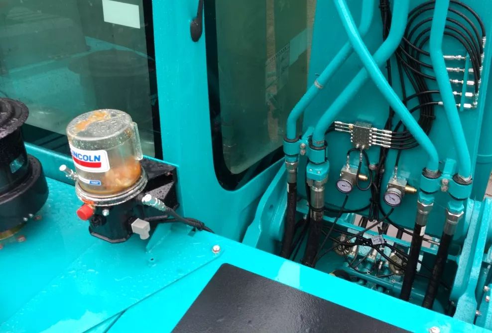 yp街机智能网红“小蓝”的“内芯”