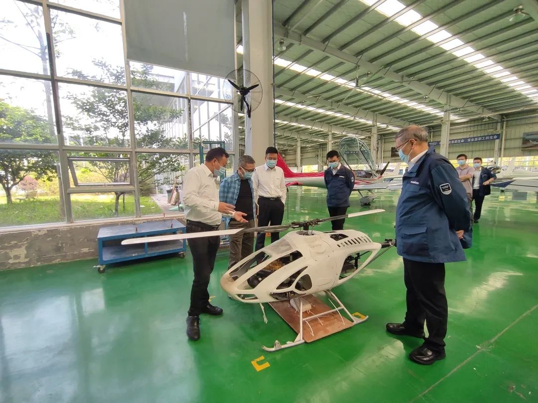 广州工控总司理张伟涛调研yp街机航空