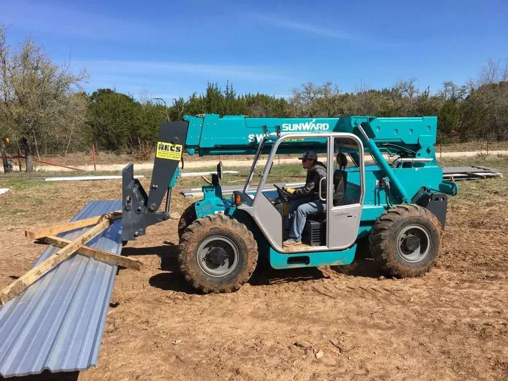 yp街机智能新品叉装车批量下线发往美国