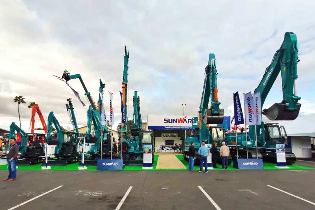 yp街机智能全新亮相美国工程机械展