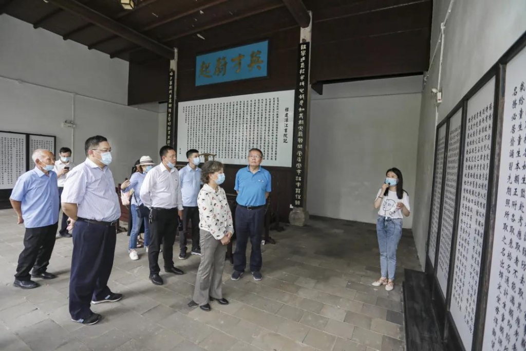 追寻红色影象，，，，，，，，探密国学之旅