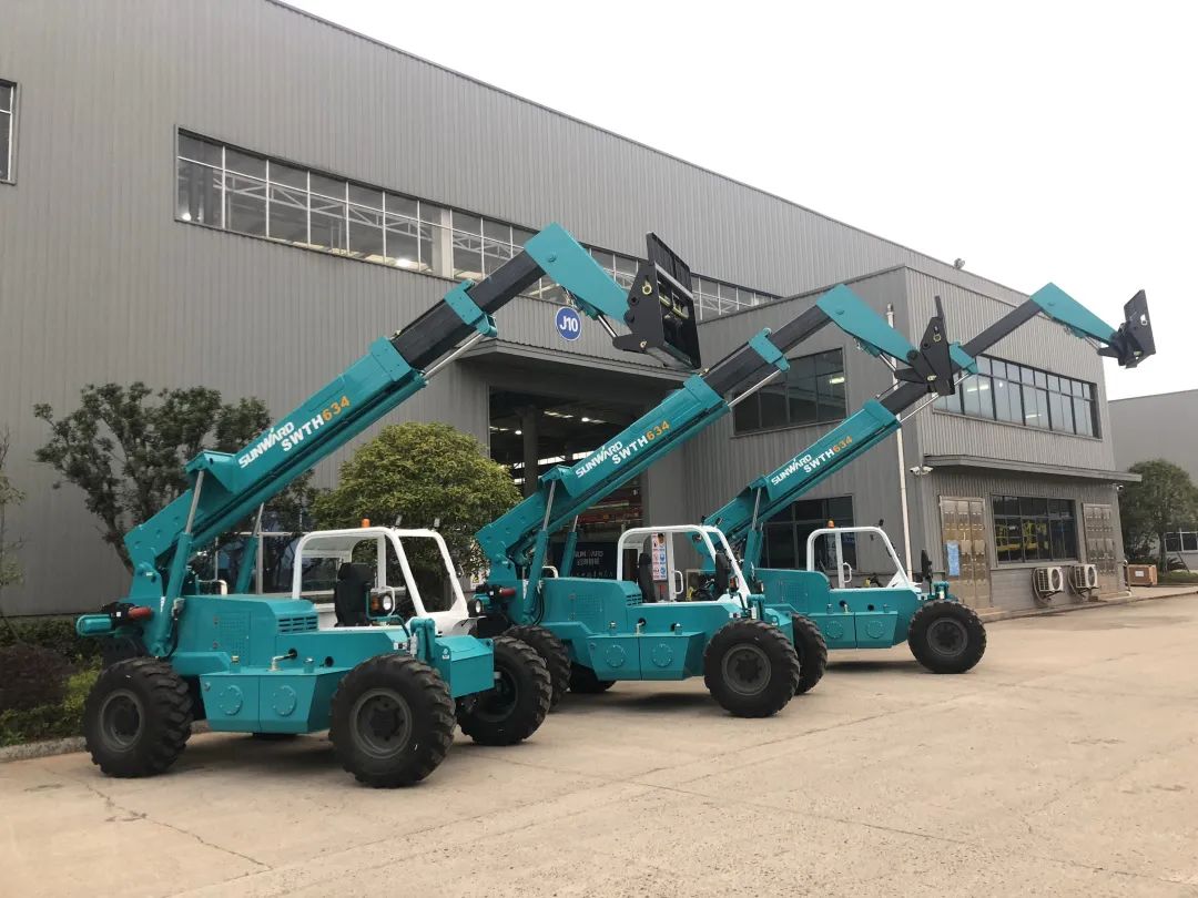 yp街机智能新品叉装车批量下线发往美国