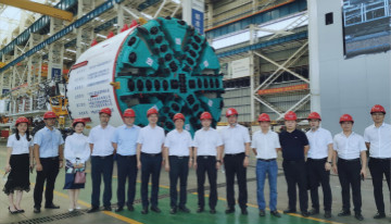 相助共赢 yp街机智能5G时代快速到来 湖南联通党委书记、总司理谭明到访yp街机智能