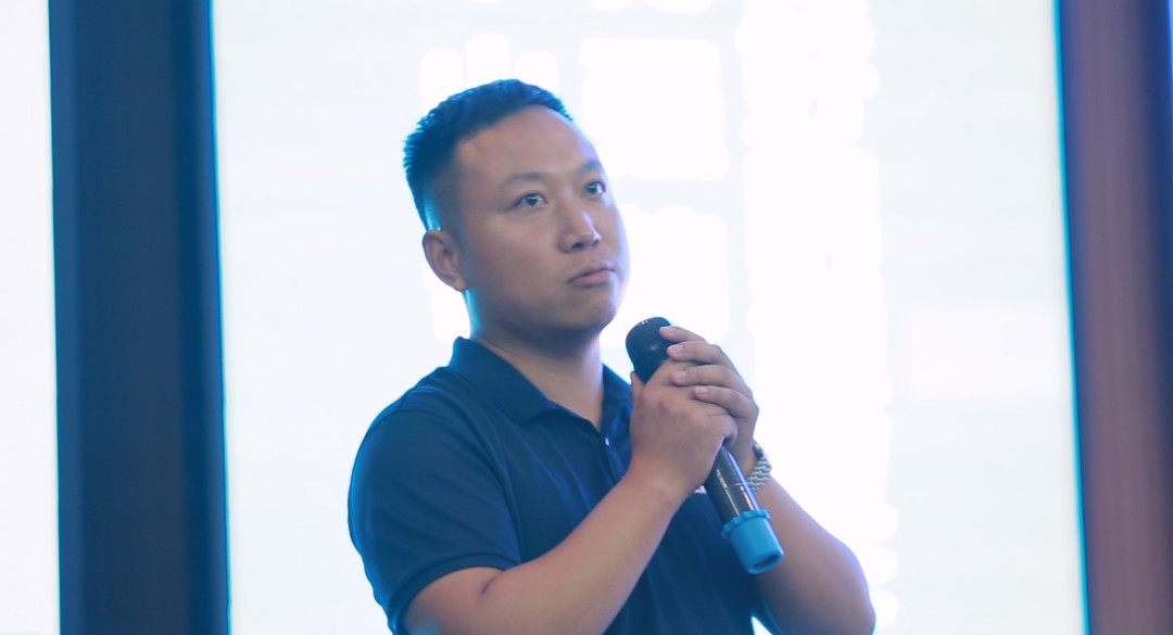 向挖掘机万台俱乐部迈进——yp街机智能2020年度挖掘机营销训练营开营