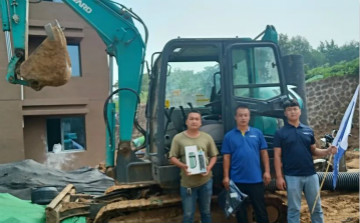 感恩相伴 关爱相随——北京yp街机效劳万里行