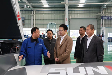 民航中南局副局长陈维调研yp街机科技