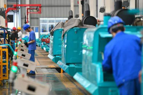 “智慧工厂”引领“生产节奏”——走进yp街机智能一探事实