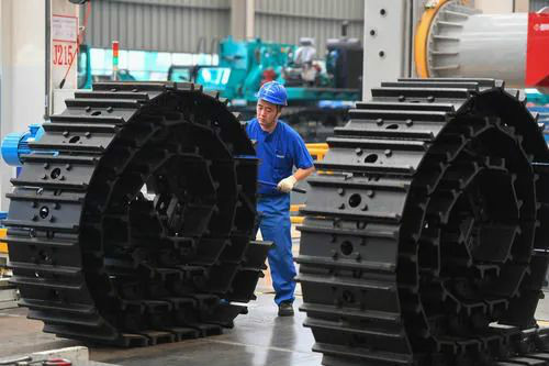 “智慧工厂”引领“生产节奏”——走进yp街机智能一探事实