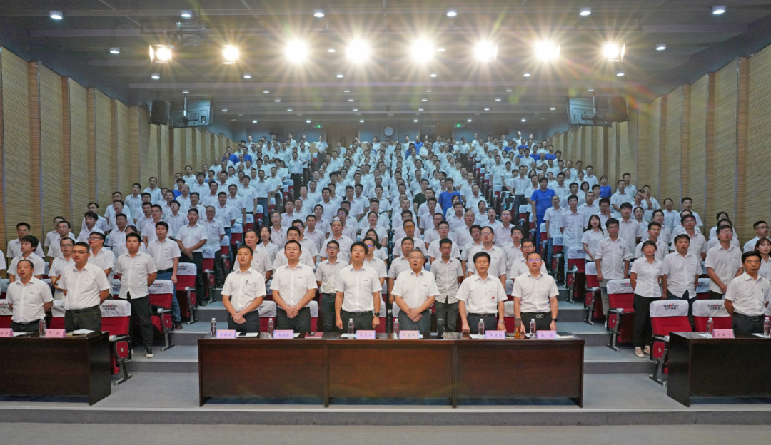 致敬研发 | yp街机智能举行职称评定事情总结暨职称证书揭晓仪式