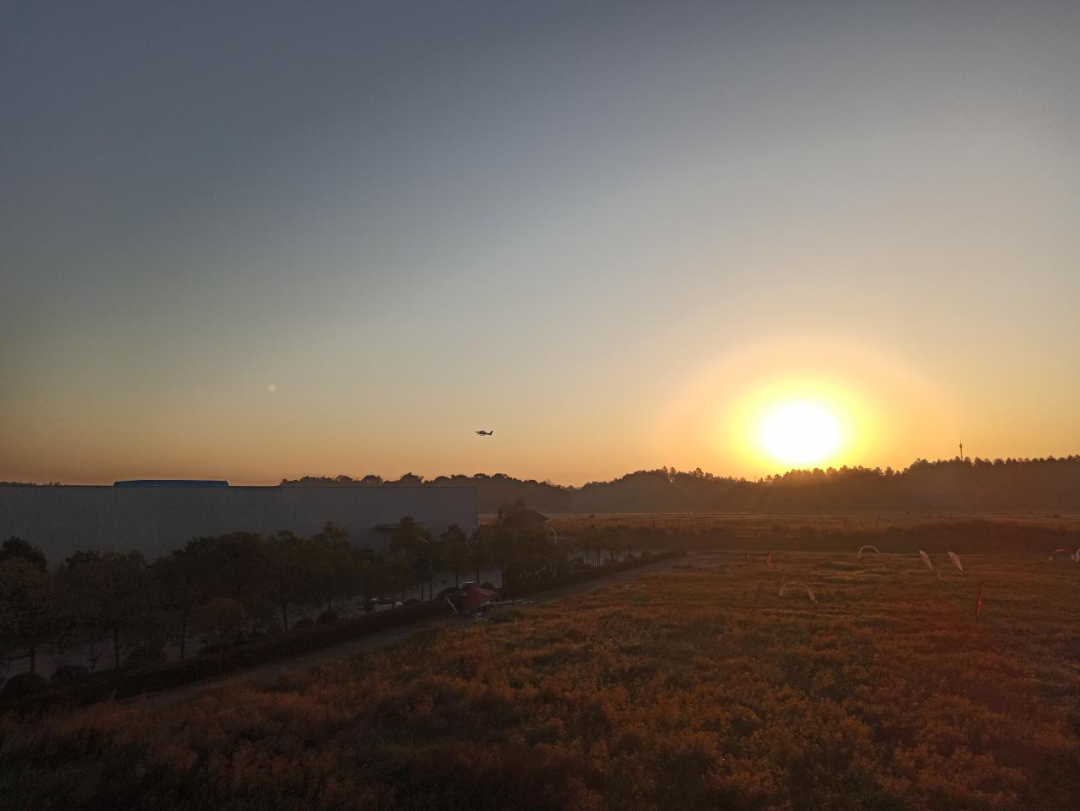 直飞客户机。。。。。p街机航空立异中国轻型运动飞机交付方法