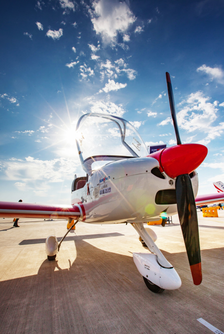 一款产品创立九个海内第一！yp街机航空梦这样照进现实