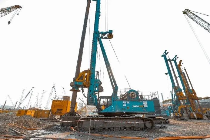 yp街机智能装备征战亚洲最大地下综合交通枢纽工程