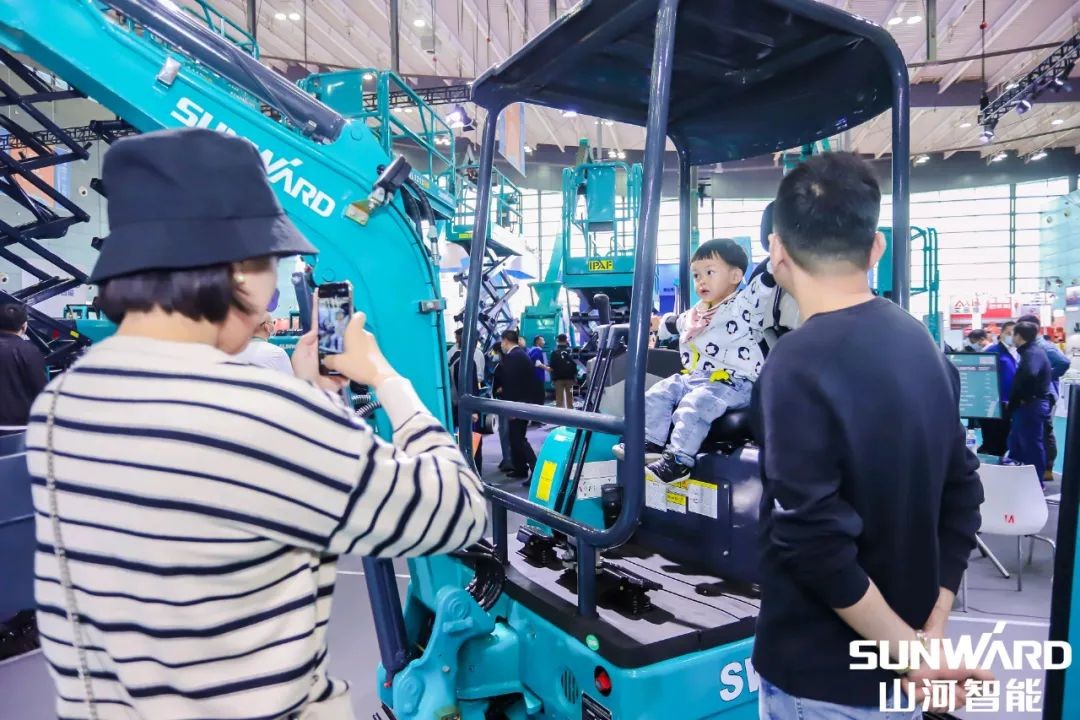 CICEE | 盘货yp街机智能展区“之最”，，，哪款是你的最爱？？？？？？