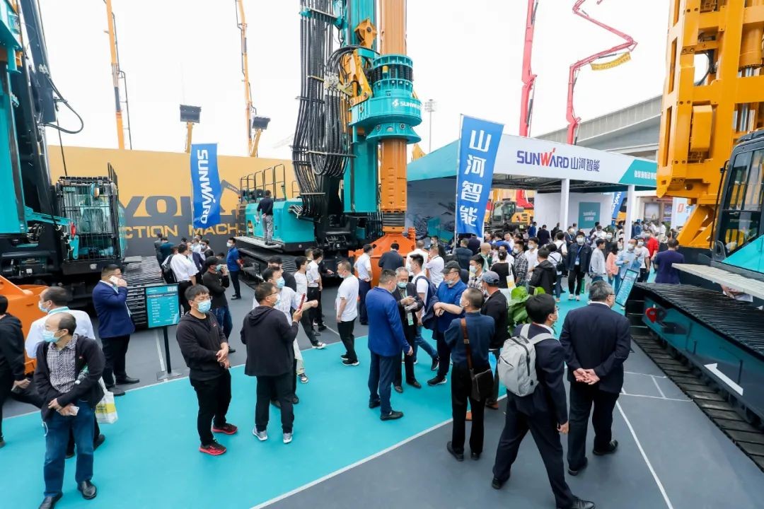 “爆品”出击！yp街机智能客户交流会签约超8亿元