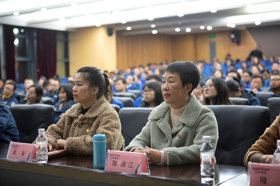 yp街机智能开展“不忘初心 切记使命”主题教育宣讲活动