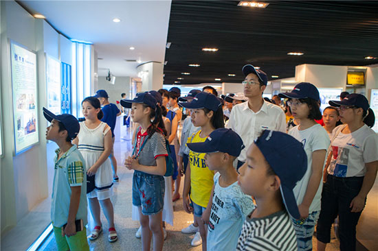 这个炎天，，，，亲子玩转yp街机智能“三栖”装备