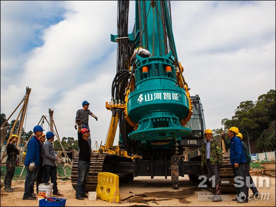 yp街机智能旋挖钻何以睥睨群雄 脱销海内外